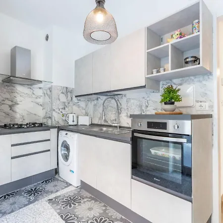 Daire Giardino Al Mare By Interhome *