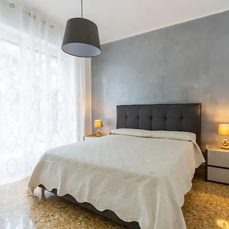 Daire Giardino Al Mare By Interhome Sanremo