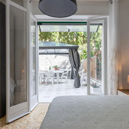 Giardino Al Mare By Interhome